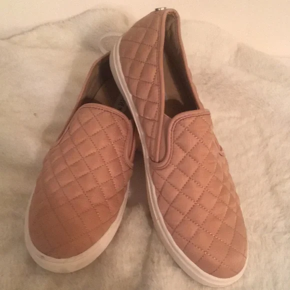Steve Madden Shoes Womens Steve Madden Pink Quilted Slip On